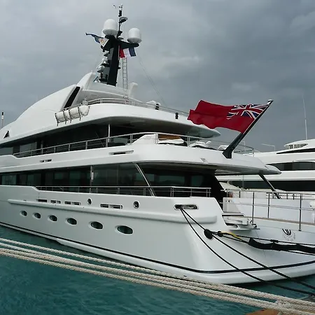 Galataport Yachting ספינת מלון
